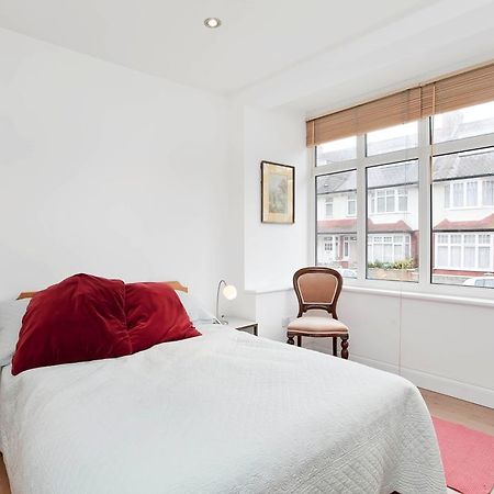 Edencourt Apartment London Luaran gambar